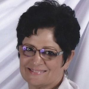 Meet your Posher, Cynthia